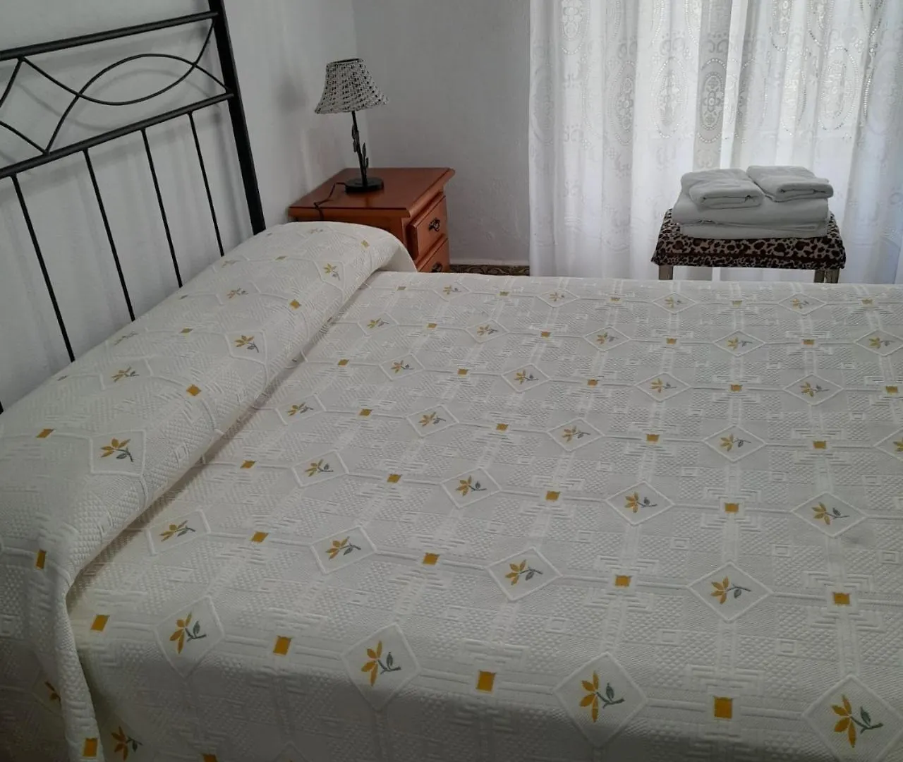 Casa Loren Encinasola 0*,
